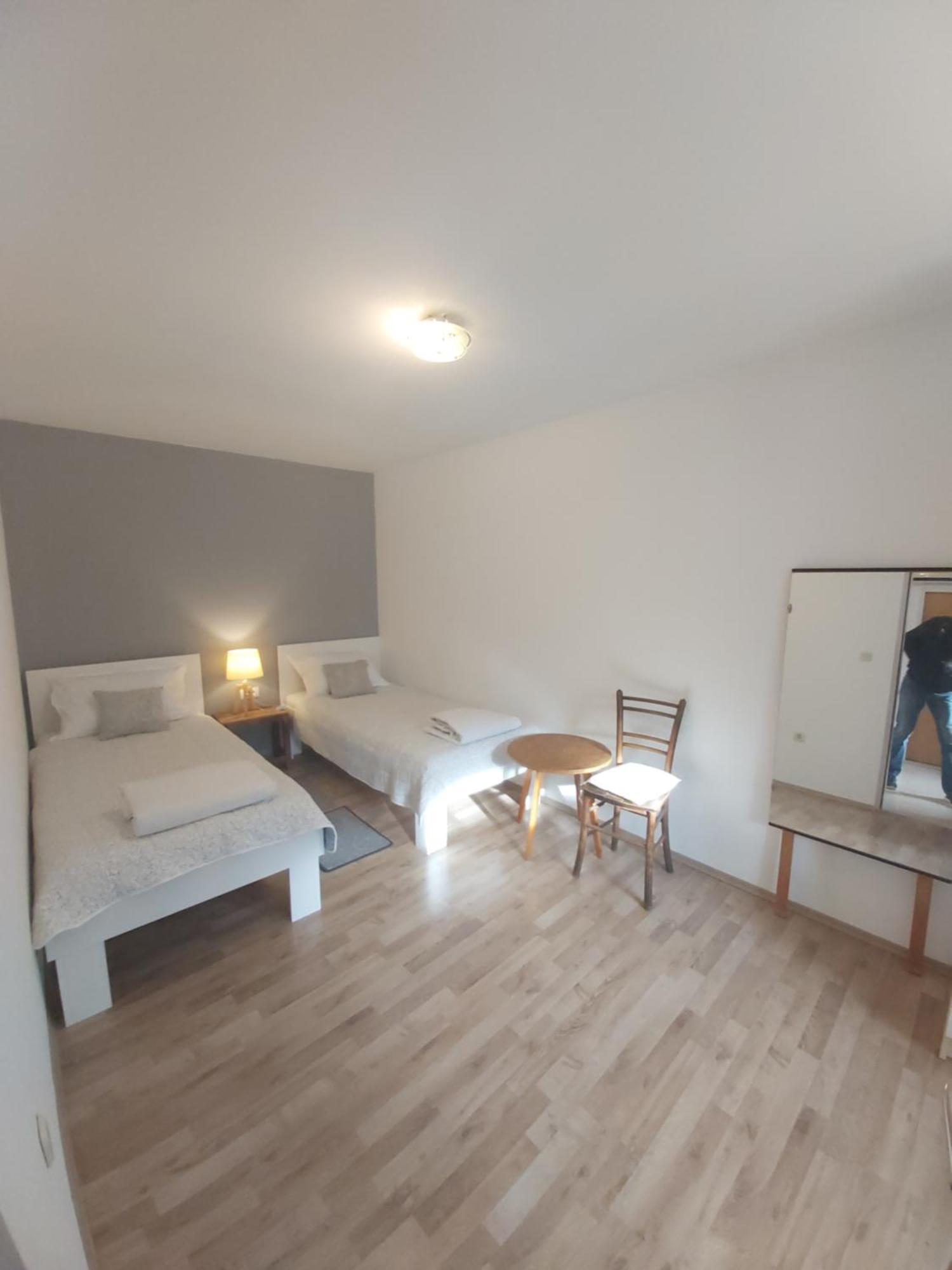 Apartman Luce With Shared Pool Ζαντάρ Εξωτερικό φωτογραφία