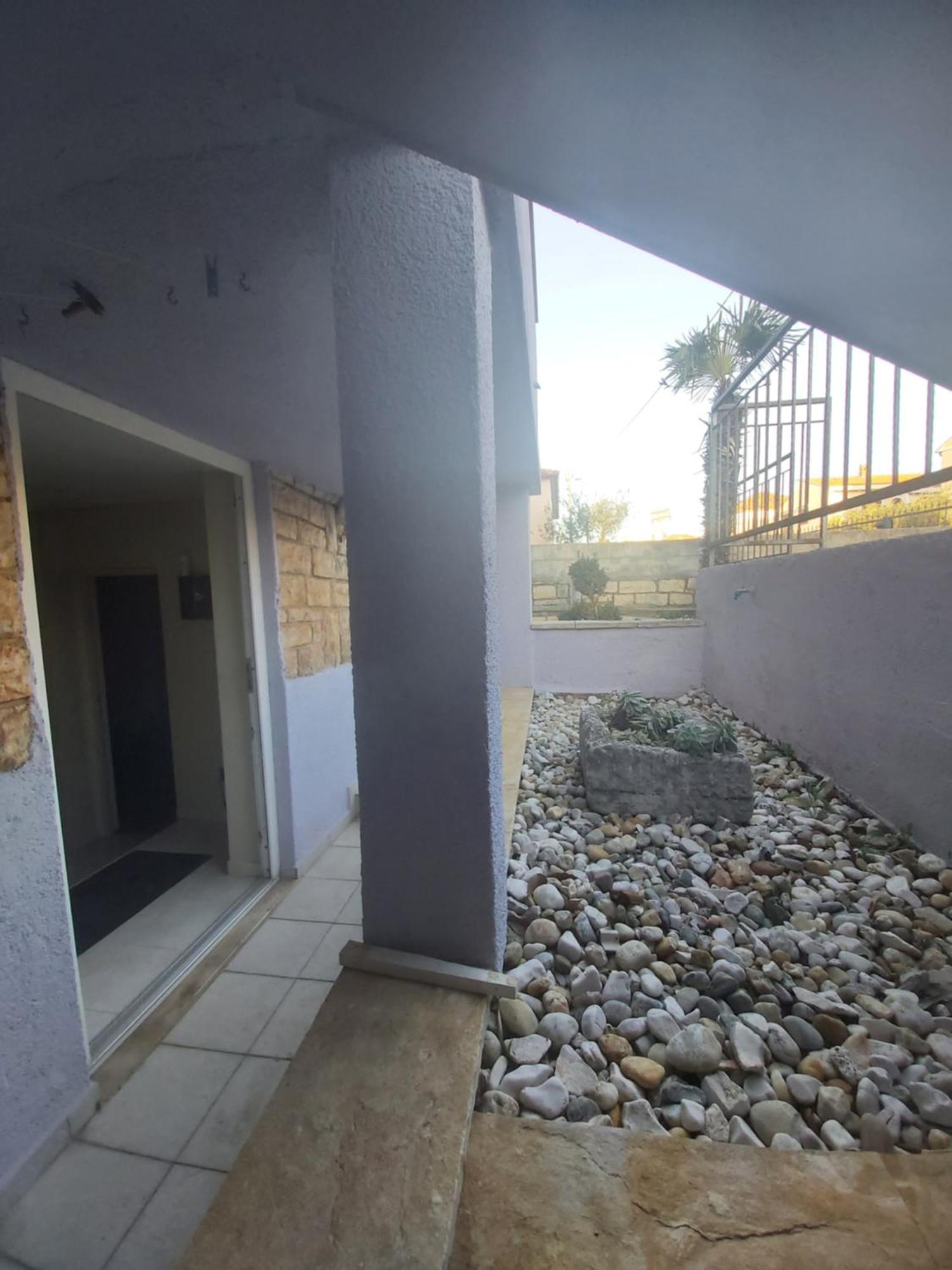 Apartman Luce With Shared Pool Ζαντάρ Εξωτερικό φωτογραφία
